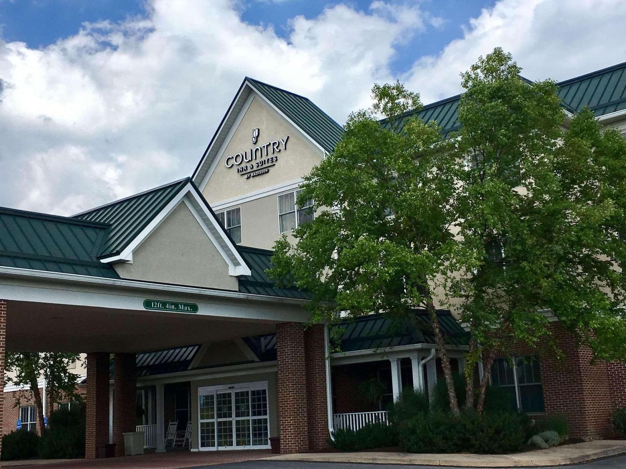 Country Inn & Suites By Radisson, Lewisburg, Pa Exterior photo